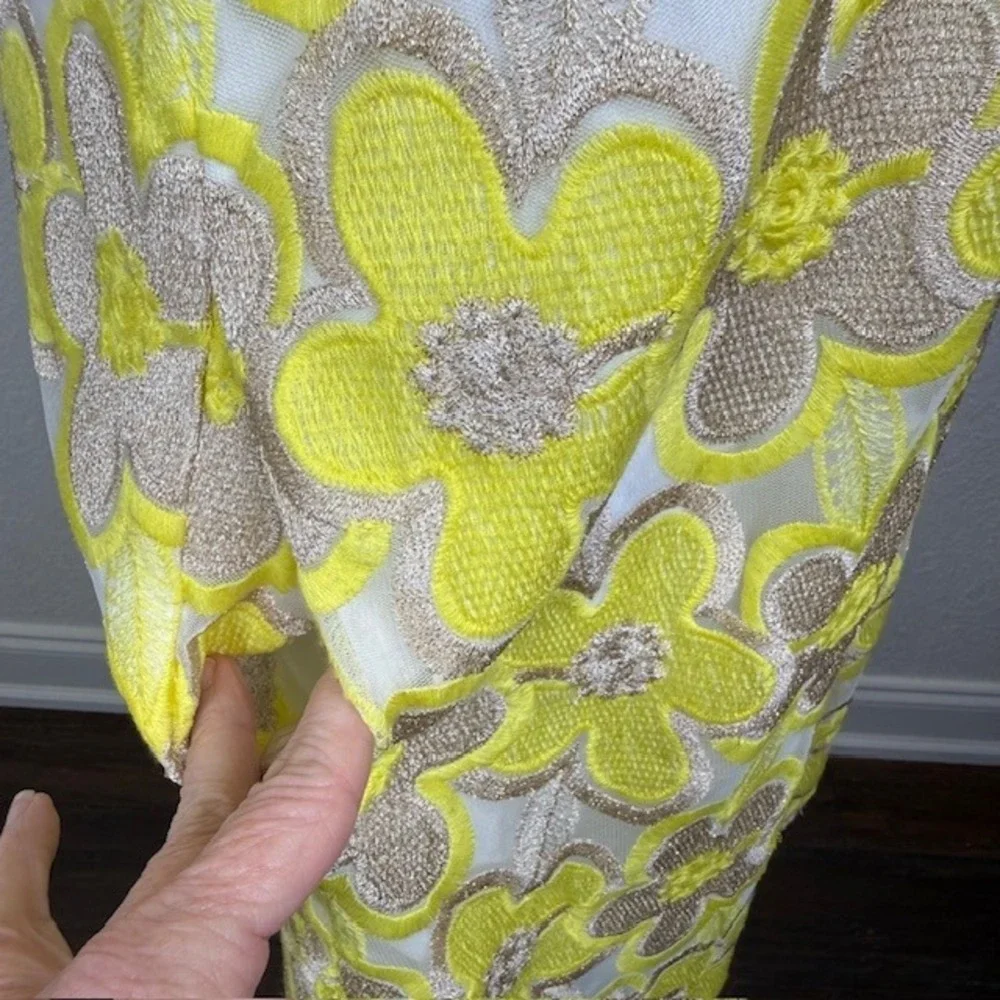NWT Laundry by Shelli Segal Sunray Dress Floral Embroidery Yellow Taupe White 8‎
